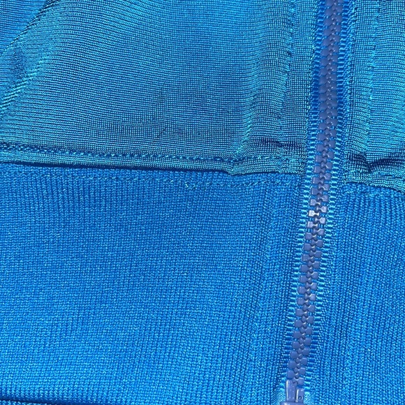 Adidas zip up sweatshirt - Picture 3 of 7